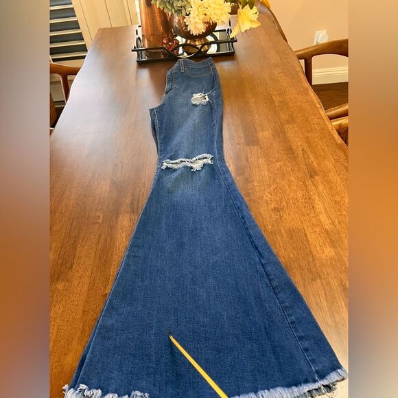 Vibrant MIU Dark Blue Denim Extreme Flare High Rise Jeans 29 USA Made Boho Y2K - Picture 7 of 9